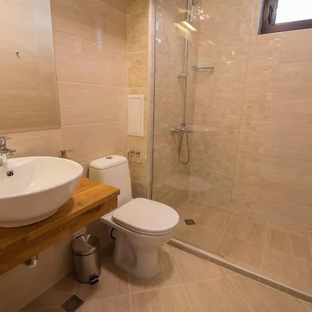 Tarnovgrad - Free Parking Veliko Tarnovo